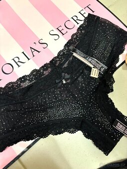 NOVÉ Victoria´ s Secret set 2x spodní prádlo M - 9