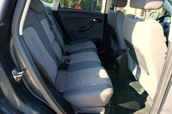 SEAT ALTEA XL 1,6 TDI 77KW 2010 - 9