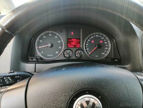 Volkswagen Golf Plus - 9