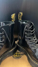 Dr.Martens - 9