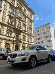 Volvo XC60 D5 2.4 158kw 2011 AWD R-DESIGN - 9