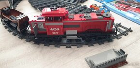 LEGO VLAK 3677, Red Cargo Train - 9