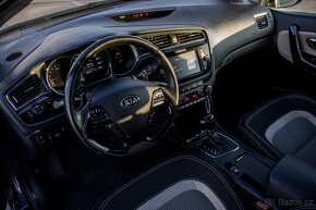 Kia Cee´d SW 1.6 CRDi VGT Gold A/T - 9