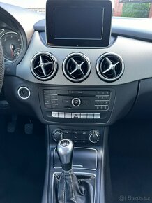 Mercedes-Benz B180CDi //2015 - 9