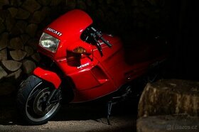 Ducati Paso 750 - 9