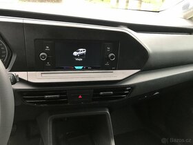 2 ks NOVÝ VŮZ VW Caddy Maxi r.v.2023 2.0 TDi 75 kW - 9