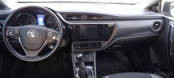 TOYOTA AURIS KOMBI 1,6i r.v.2016,naj:126tkm,DOHODA - 9