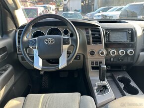 2016 Toyota Sequoia SR5 5,7 V8 LPG 4x4 7-miest podvozok +2” - 9