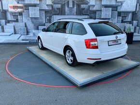 Škoda Octavia 1.6 TDi,85KW,VYHŘ. SED.,4XPNEU, DPH - 9