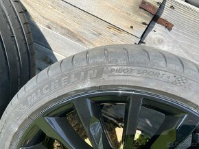 5x112 r19 et44 trinity superb 3 - 9