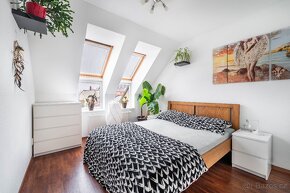 Prodej prosvíceného bytu 2+kk, 72 m² s balkonem, sklepem - 9