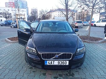 Volvo S40, 2.0D100kw - 9