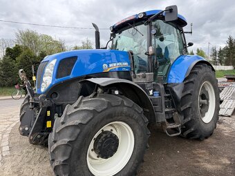 New Holland T7.260 PowerSchift  RV 2014  8100mth - 9