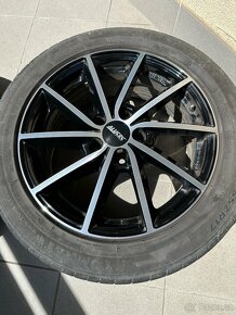 Alu kola ALUTEC 5x112 R17+pneu 215/55ZR17 pro ŠKODA SUPERB 3 - 9