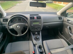 Prodám Golf 5 1.4 55kw rok 2006 Nova stk - 9