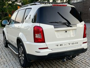 SsangYong Rexton 2.0TD 4x4 114KW 7MÍST KAMERA TAŽNÉ 2600KG - 9