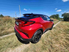 TOYOTA C-HR 2,0 HYBRID GR SPORT - 9