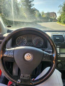 Volkswagen Golf 5 - 9