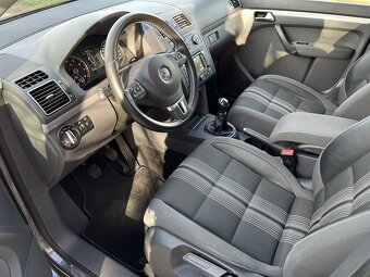 Volkswagen Touran 1.4tsi 103KW, vyhř. sedačky, klimatizace - 9