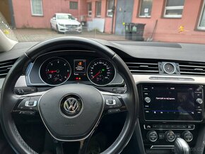 Volkswagen Passat b8 Highline 2019 2.0 TDI 110kW - 9