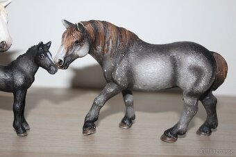 Percheron rodina Schleich I - 9