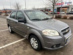 Chevrolet Aveo 1.2 benzin velmi pěkný - 9