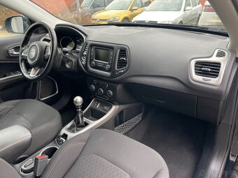 Prodám JEEP Compass 2018, pravidelný servis, 1. majitel, DPH - 9