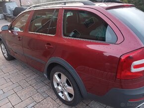 Škoda Octavia combi scout 2.0tdi,alu,r.2007,org.km,po stk - 9