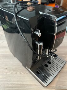 Kávovar DeLonghi Dinamica - vyčištěný, funkční - 9